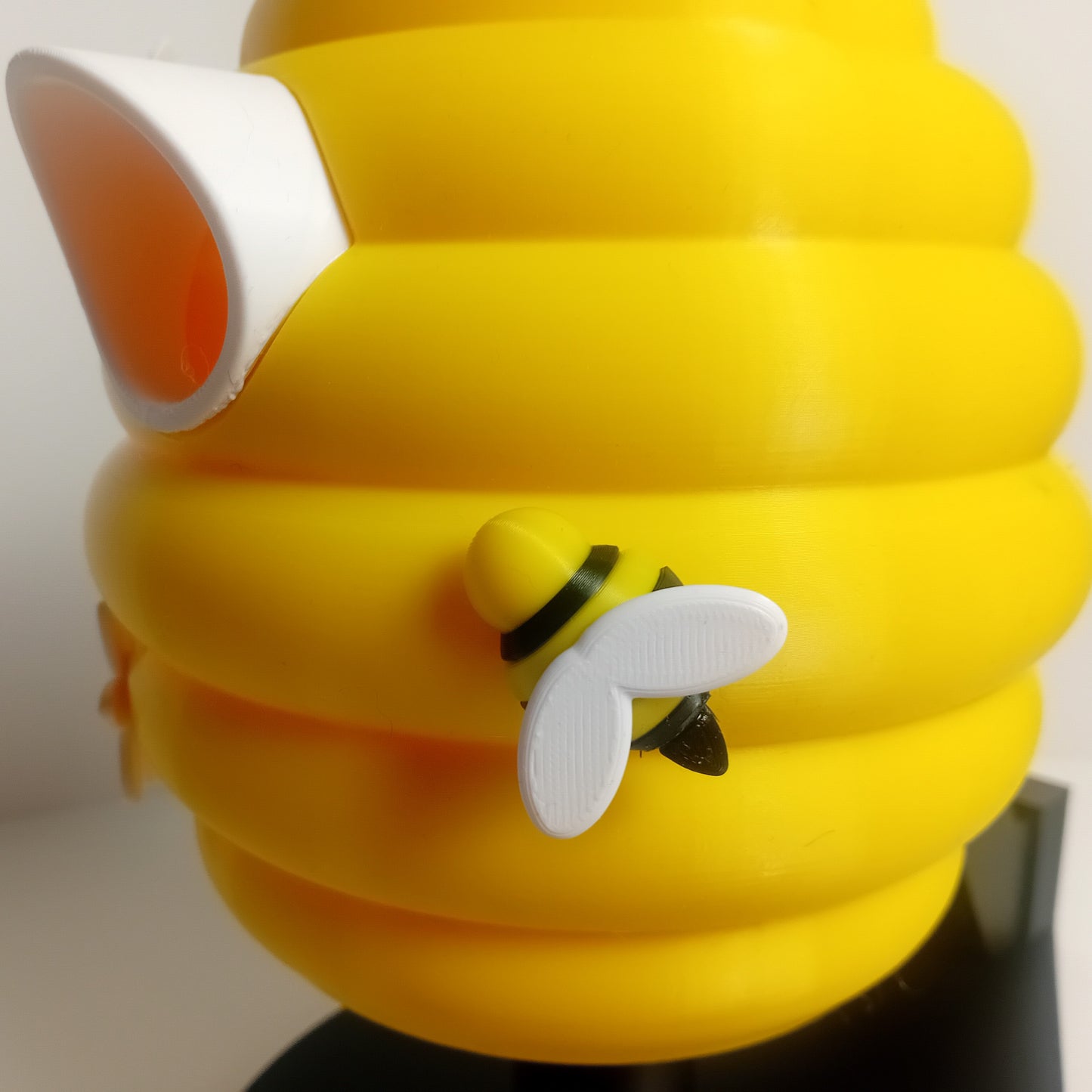 Bird Houses- Bee Hive