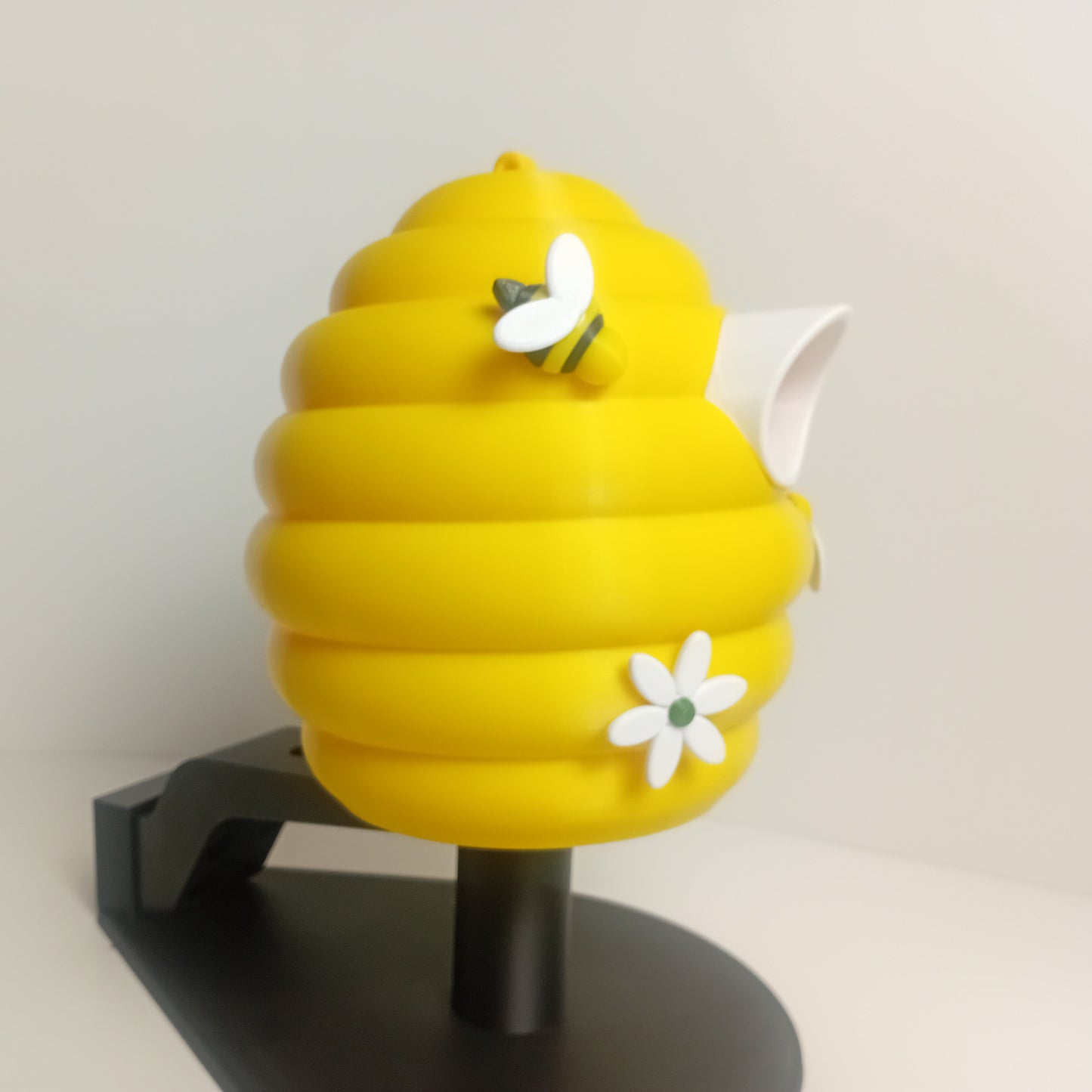 Bird Houses- Bee Hive