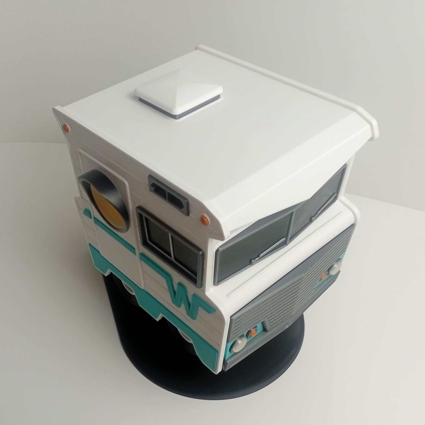 Bird House- Winnebago