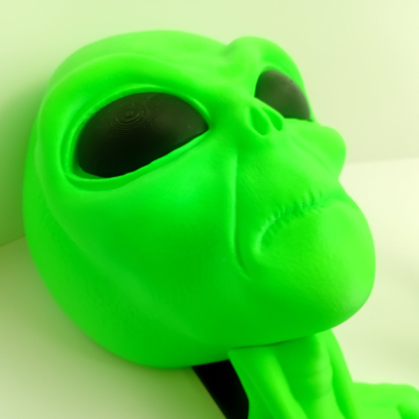 Large Green Alien Wall Mounted Head