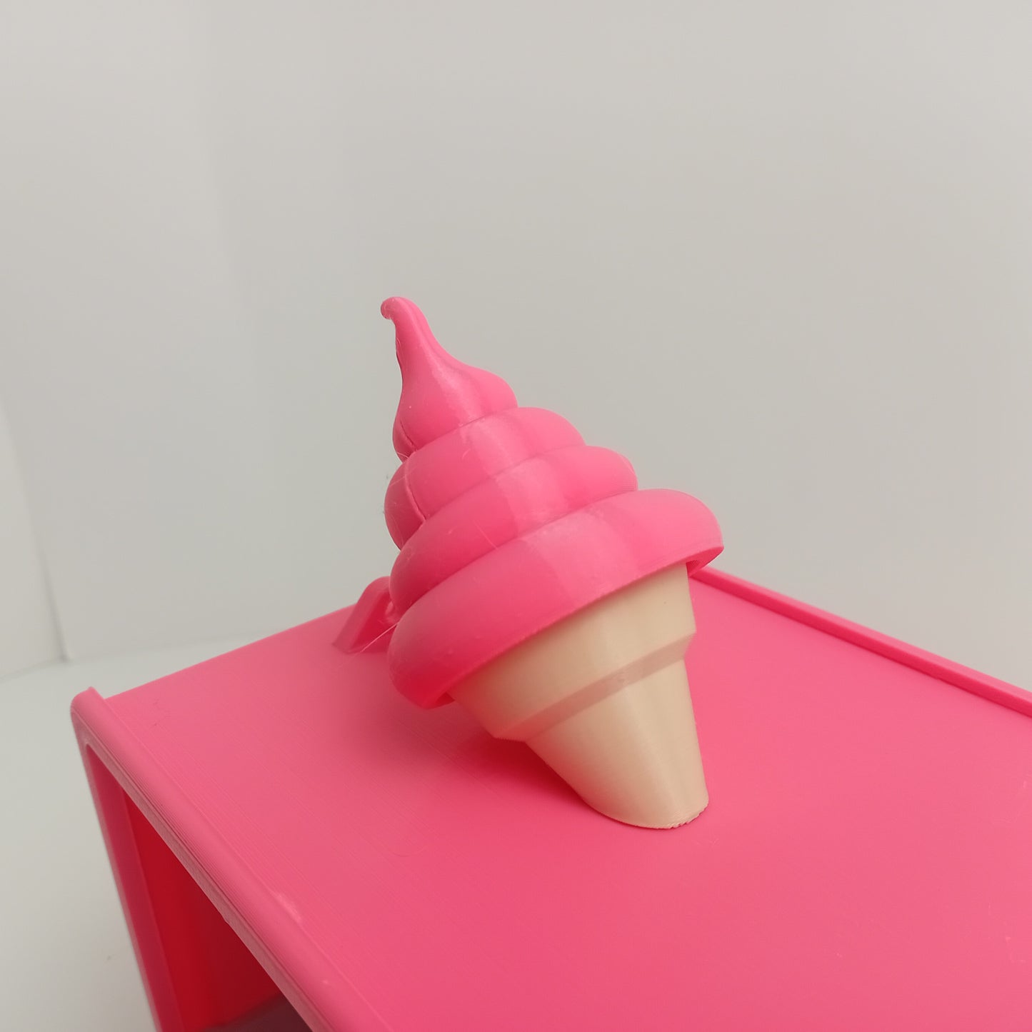 Ice Cream Truck Bird Feeder