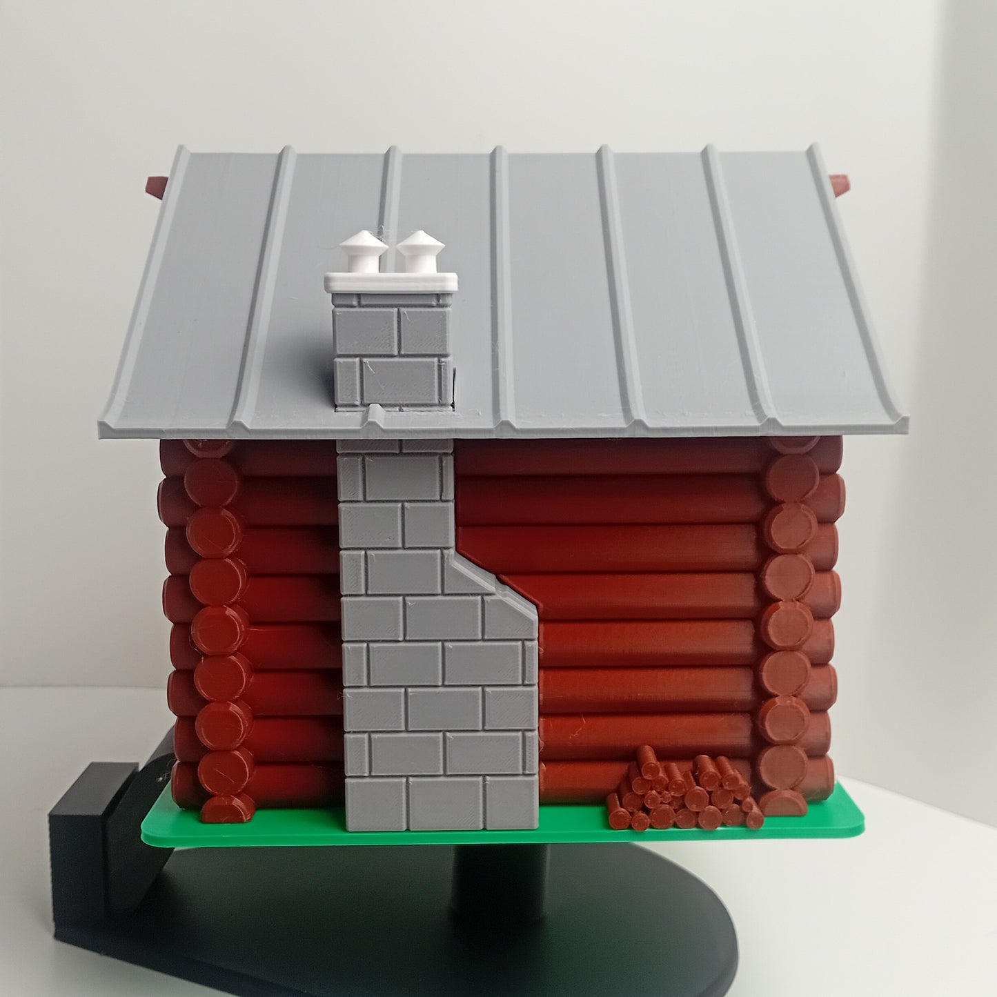 Log Cabin Bird House