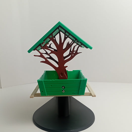 Countryside Bird Feeder